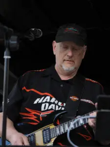 Joel Davidson-Guitar